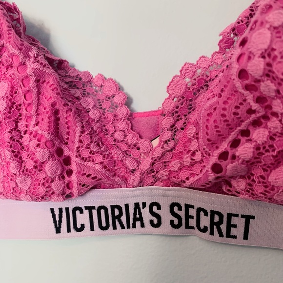 Victoria Secret Lacey Bralette Size L - Picture 2 of 4